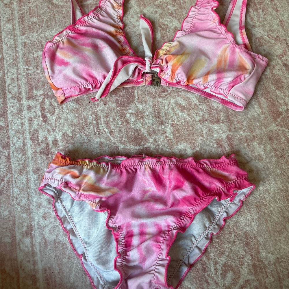 girls bikini